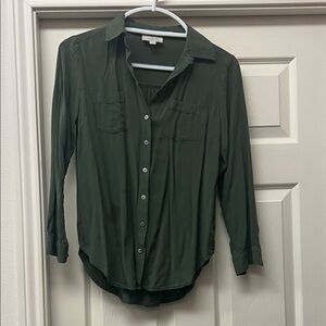 LOFT Super soft Dark Green Women's Button-Down Shirt